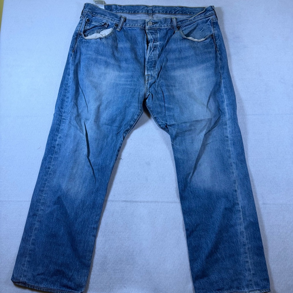 Levis 501 Original Fit Mens Blue Denim Jeans Straight Leg 40x30 Medium Wash - Picture 2 of 5